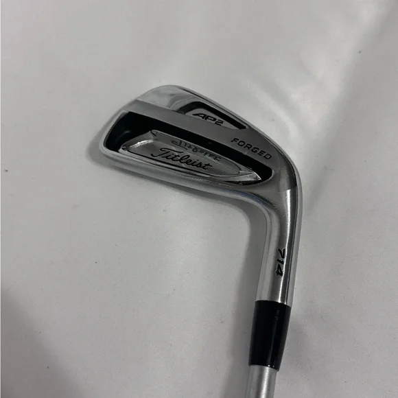 TITLEIST AP2 714 4 IRON KBS TOUR C-TAPER LITE 115G EXTRA STIFF X FLEX JUMBO GRIP - Picture 8 of 10